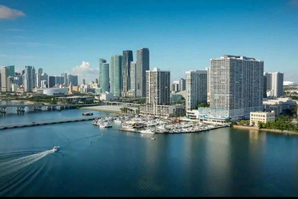 Sol Miami # 2 With Free Parking Διαμέρισμα Εξωτερικό φωτογραφία
